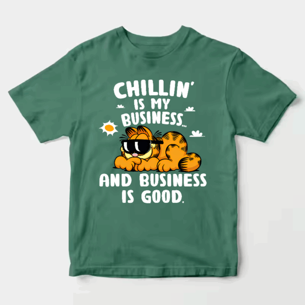 Chillin Expert Garfield Living the Easy Life Unisex T-Shirt