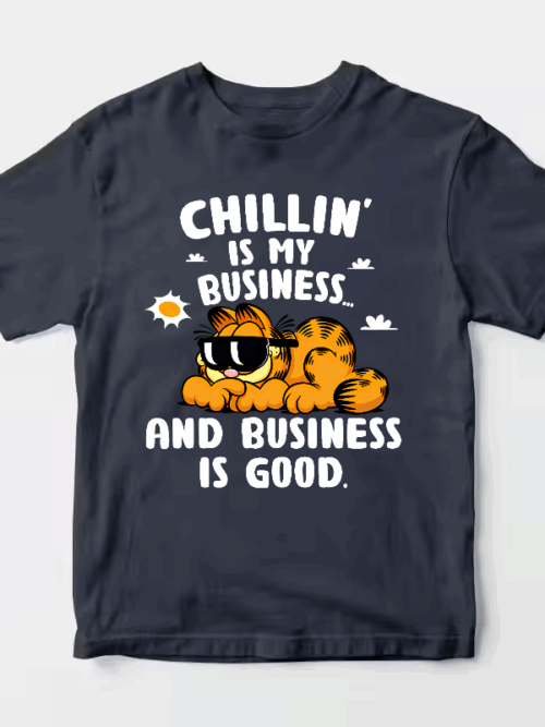 Chillin Expert Garfield Living the Easy Life Unisex T-Shirt