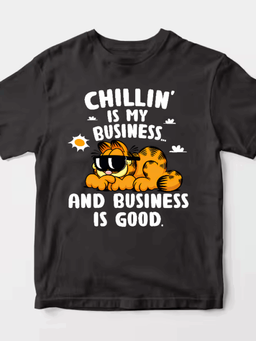 Chillin Expert Garfield Living the Easy Life Unisex T-Shirt