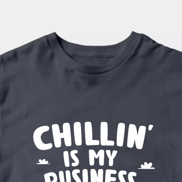 Chillin Expert Garfield Living the Easy Life Unisex T-Shirt