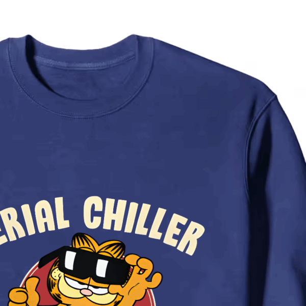 Garfield Serial Chiller Master of Relaxation Crewneck Sweatshirt