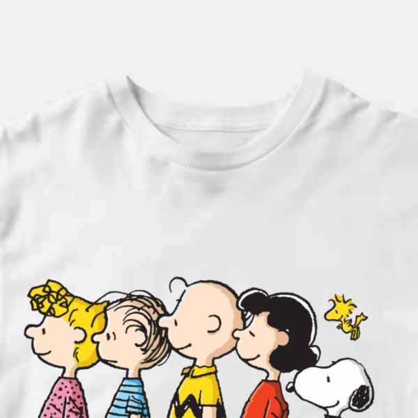 The Whole Peanuts® Gang Together Unisex T-Shirt